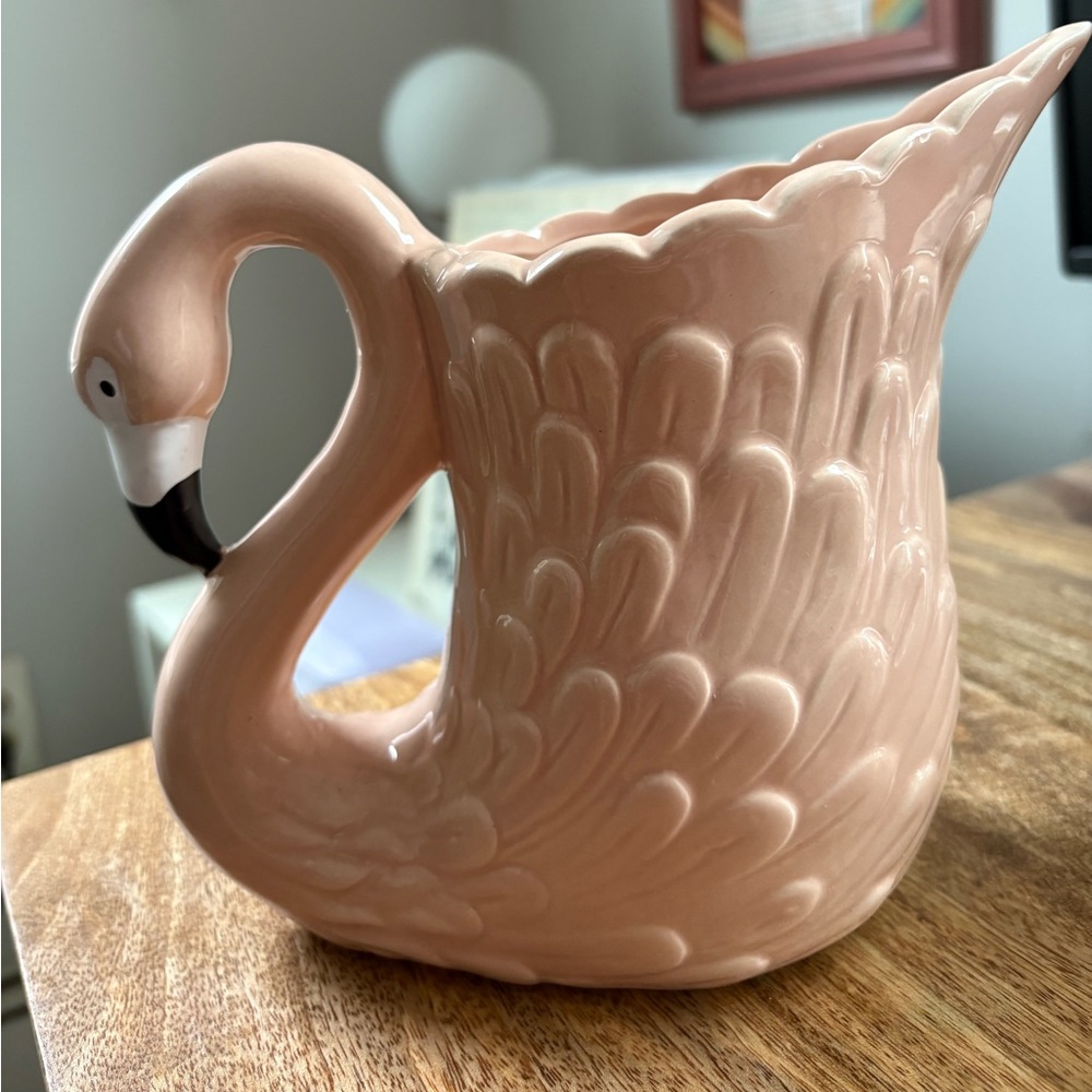 Unique Ceramic Pink Flamingo Plant Pot 🦩🌱